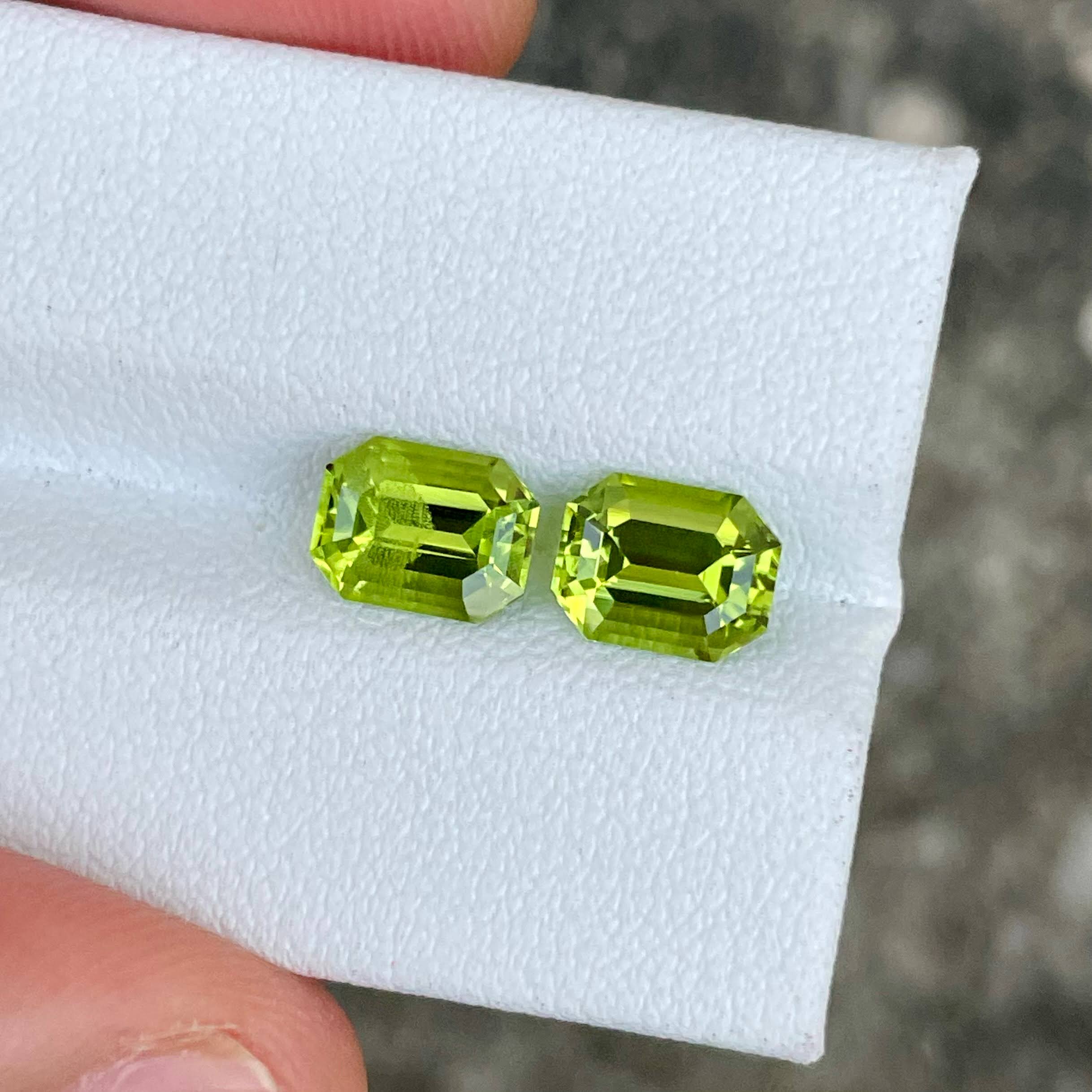 3.31 Carats Green Peridot Emerald Pair