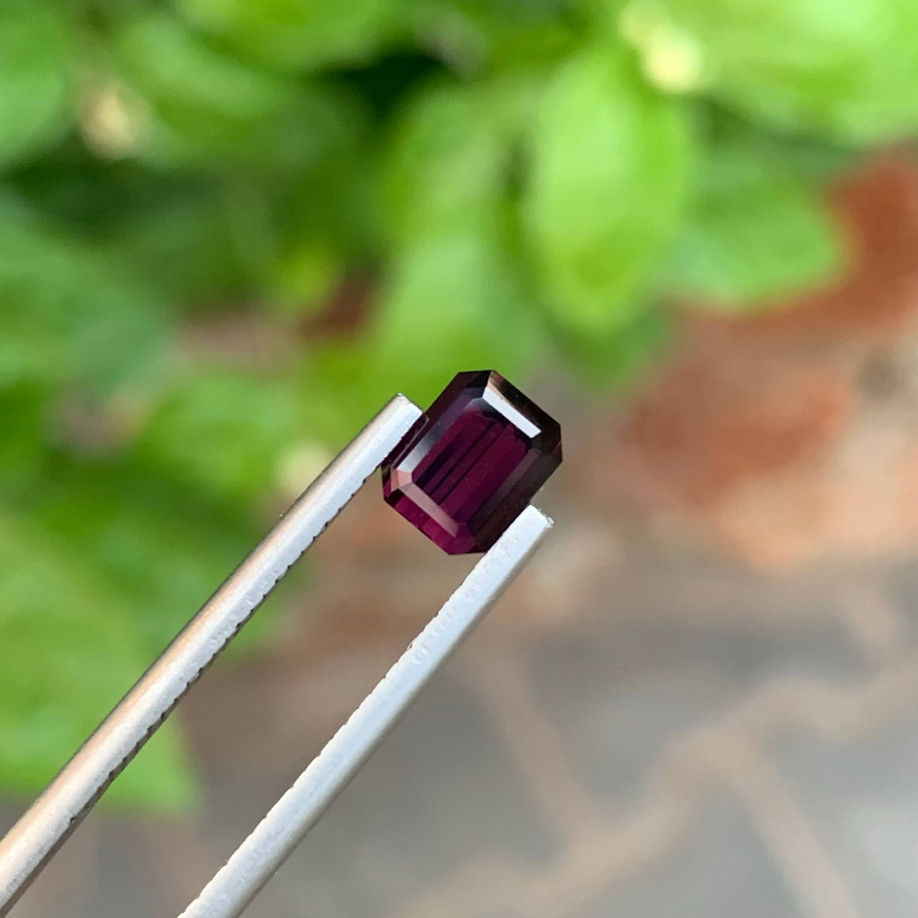 1.35 Carats Purplish Red Spinel Stone