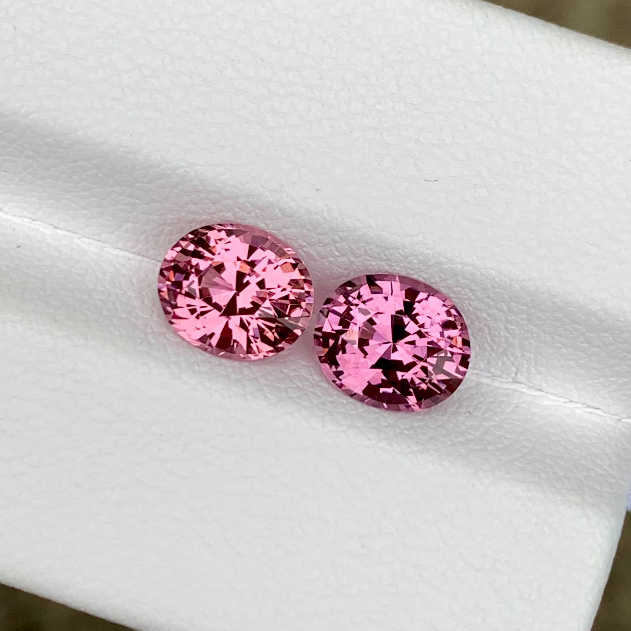 malaya-garnet-pair-3-51ct-vvs-oval-precision-cut