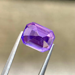 3-12-carats-gia-certified-purple-sapphire-octagonal-step-cut-sri-lankan-gemstone