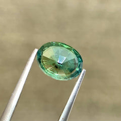 rich-teal-sapphire-1-67ct-madagascar-oval-vvs