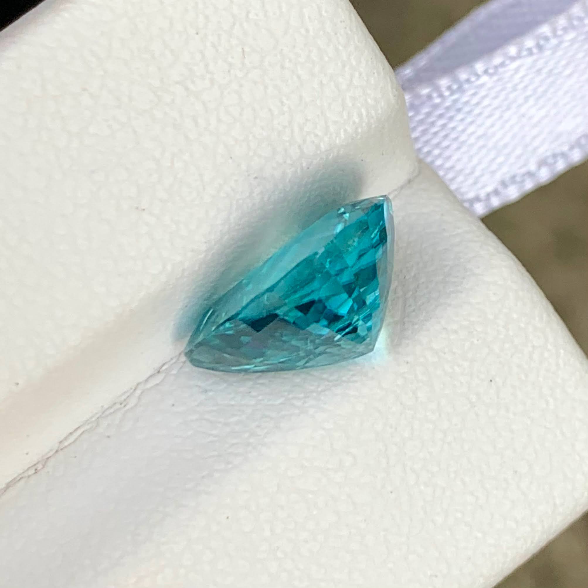 5-97-carats-pear-shape-blue-zircon-faceted-cambodian-gemstone