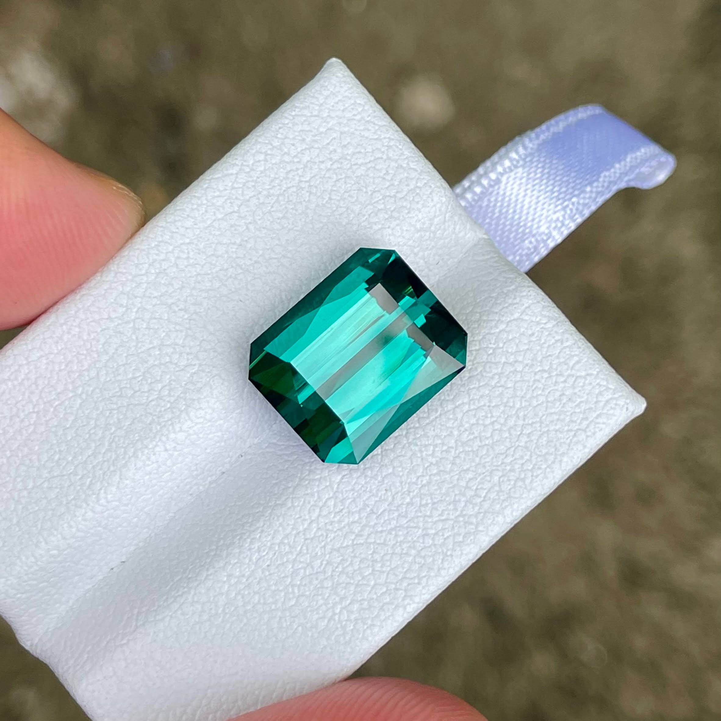 9.75 Carats Lagoon Blue Tourmaline Gem