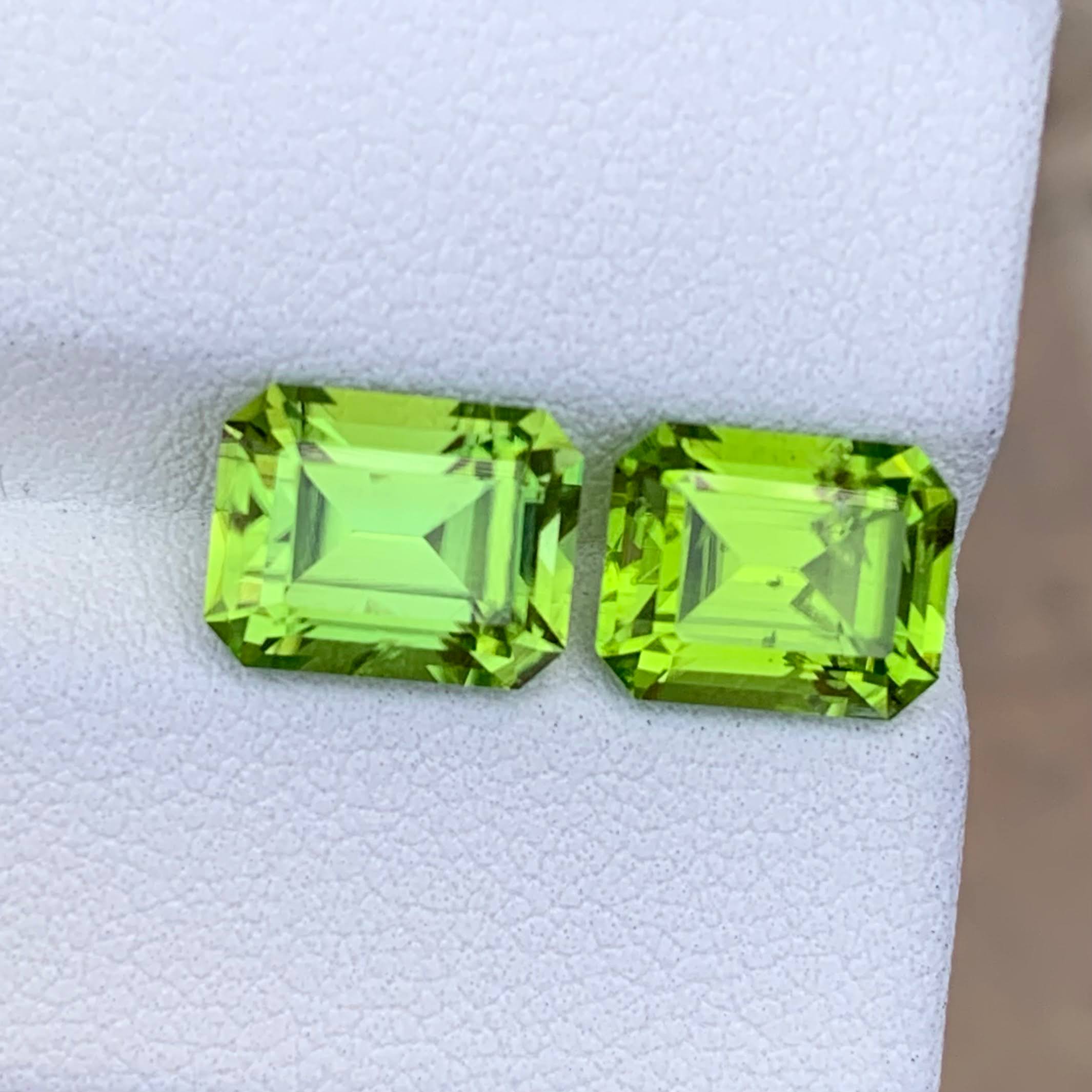 7.11Ct Peridot Pair
