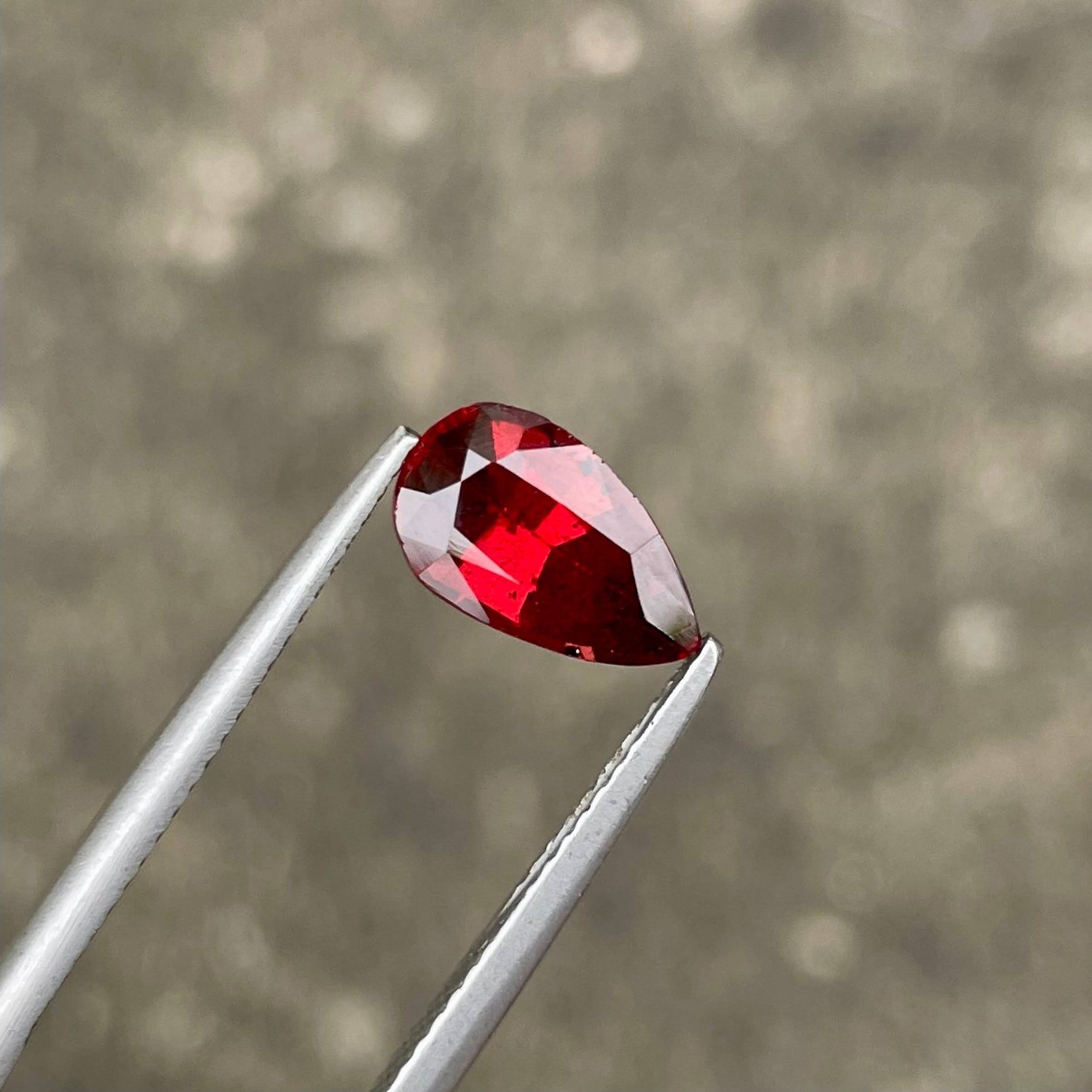 Pear shape garnet 