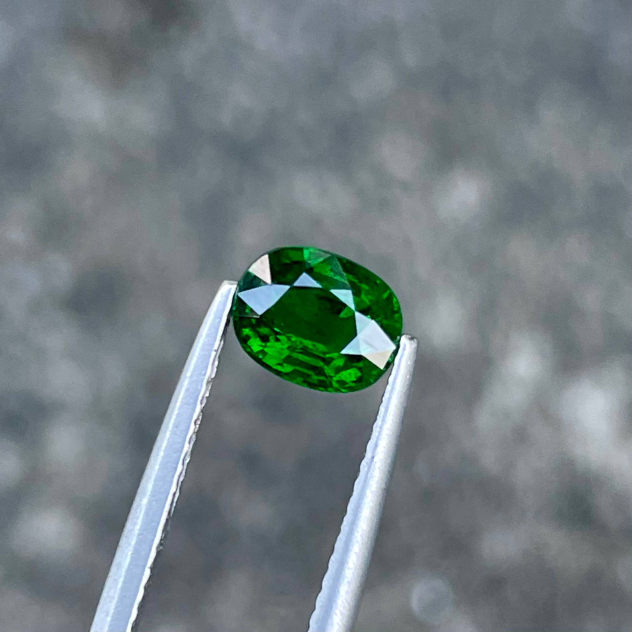 1.34 Carats Green Tsavorite Garnet Gem