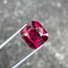 15.3 carat Pinkish Red Umbalite Garnet