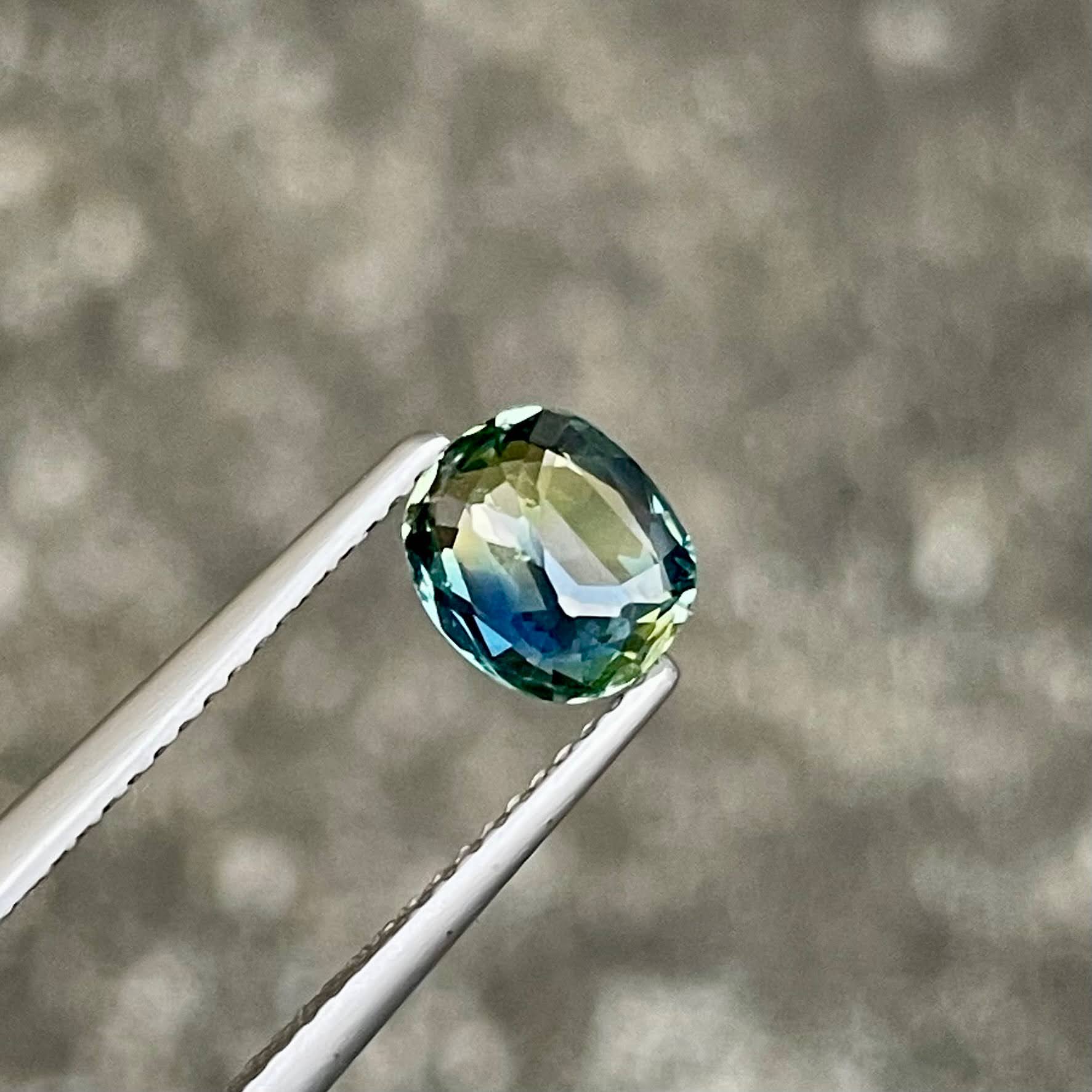 1.36 Carats Bi Color Parti Sapphire