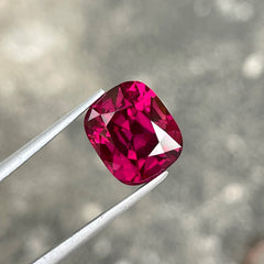 7.28 Carats Reddish Pink Garnet Stone