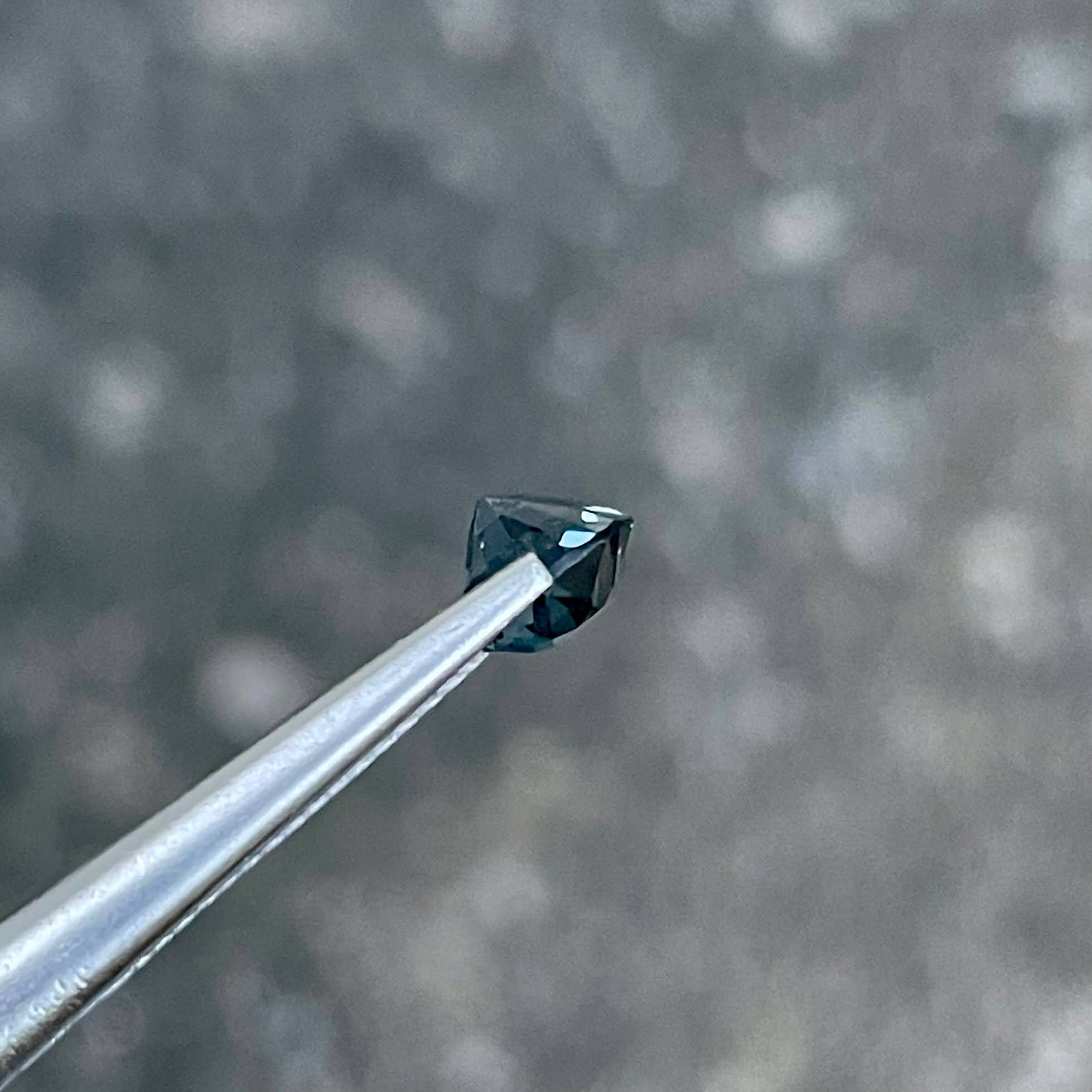 1.49 Carats Gray Spinel Gemstone