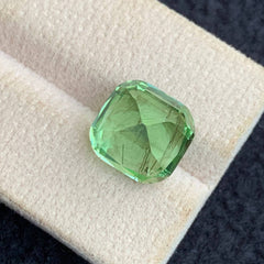 8.15 Carats Rutile Inclusion Peridot