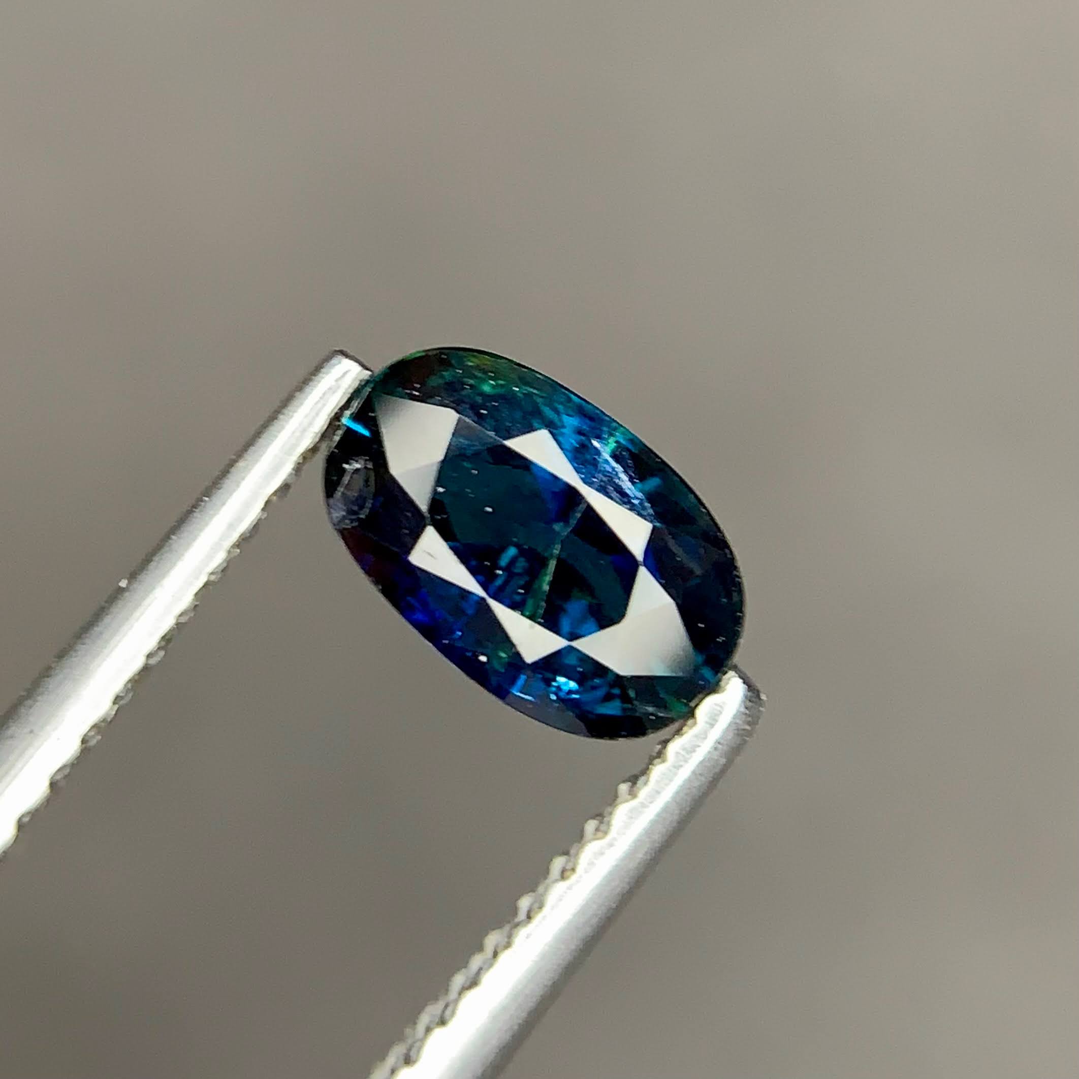 1.09ct Green Blue Teal Sapphire Oval