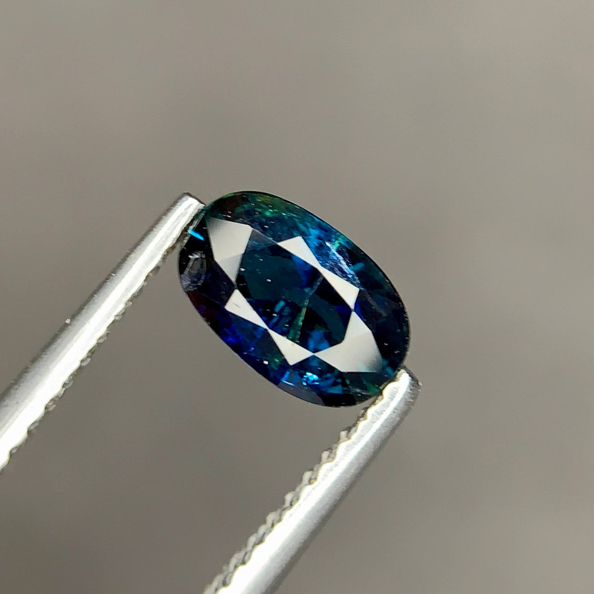 1.09ct Green Blue Teal Sapphire Oval