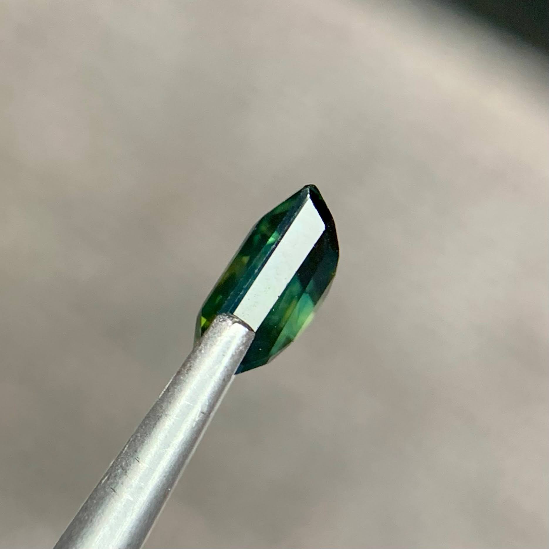 1.80 Ct Parti Sapphire Irregular Shape