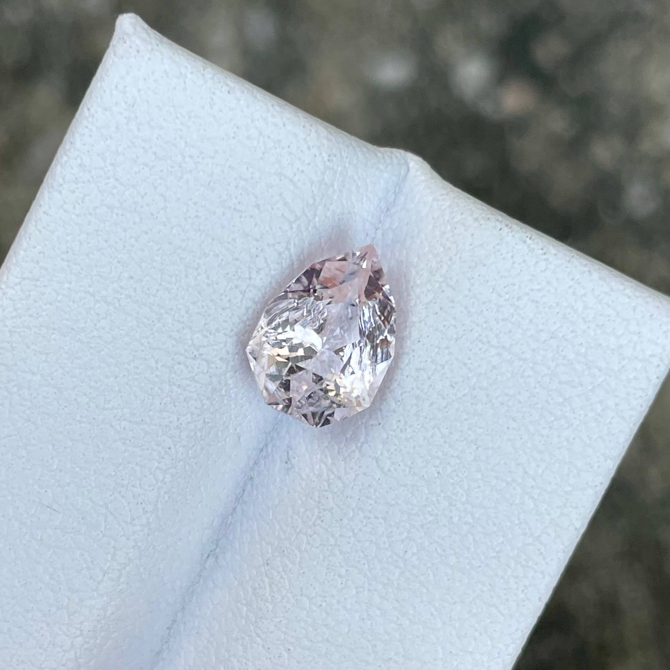 1.83 Carats Pear Morganite Stone 