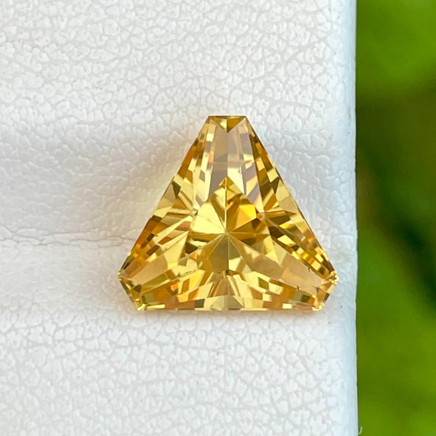 2.90 Carats Trillion Cut Citrine Stone