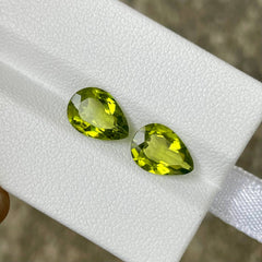 4.01 Carats Pear Shape Peridot Pair