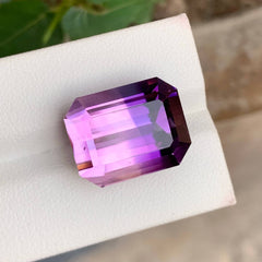 22.93Ct Bi-Color Purple Amethyst