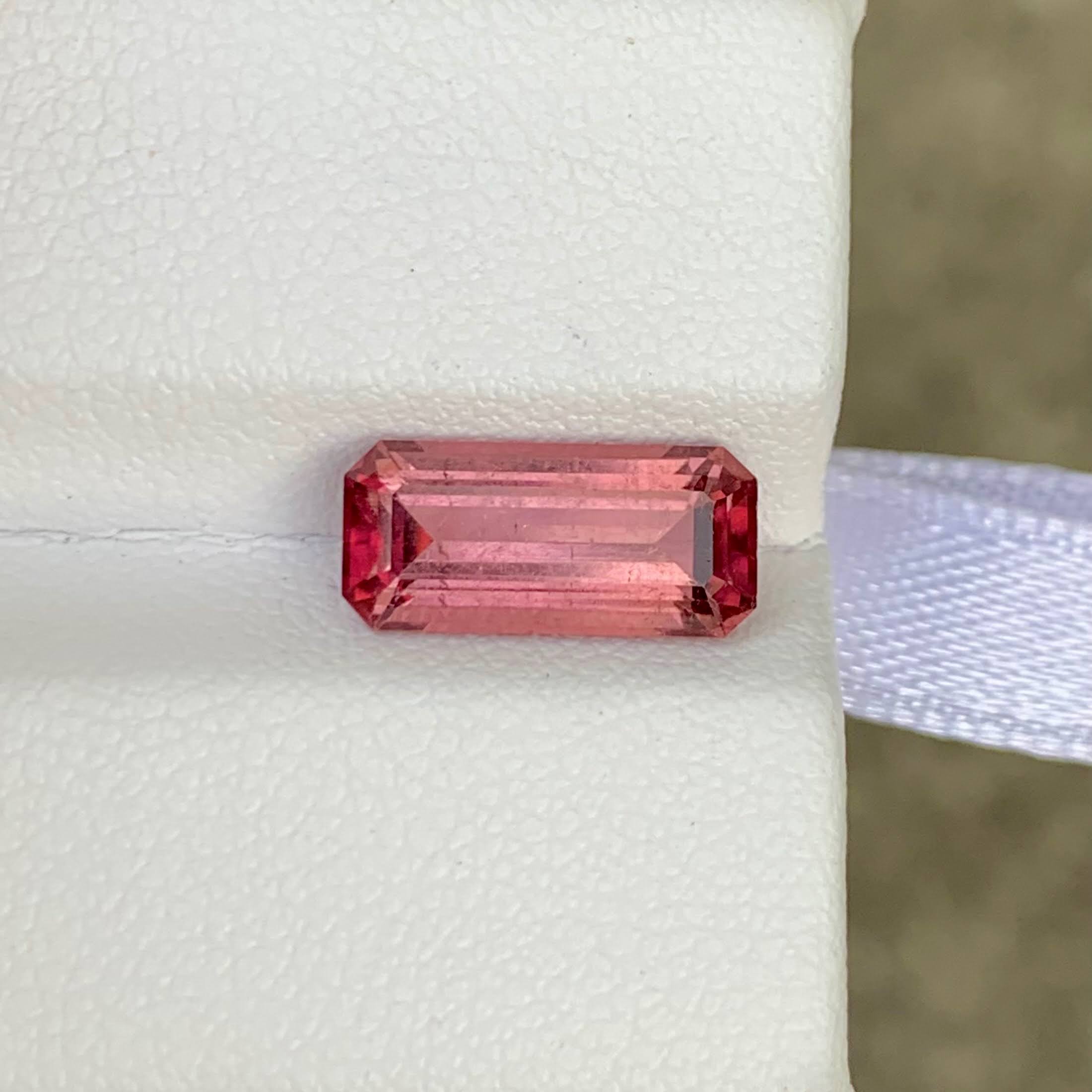 2-88-carats-peach-red-tourmaline-emerald-cut-african-gemstone