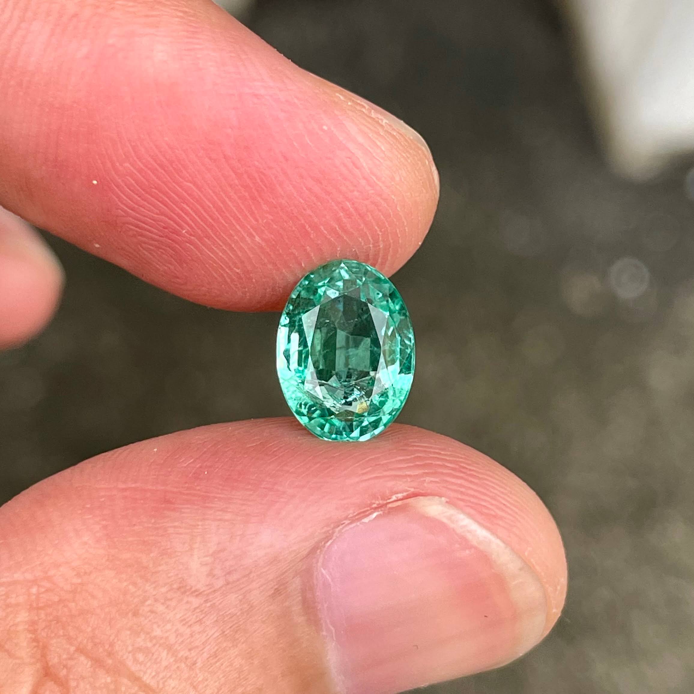 2.35 Carats Zambian Emerald Gemstone