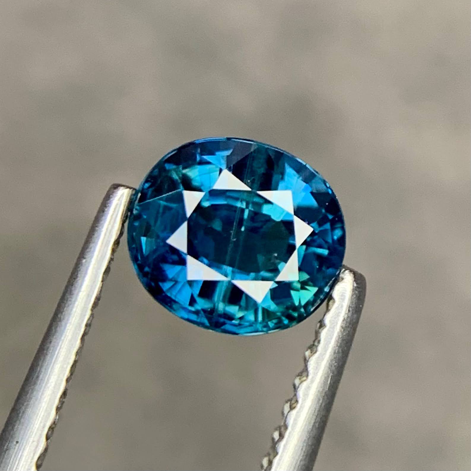1.20 Ct Teal Sapphire Oval Cut