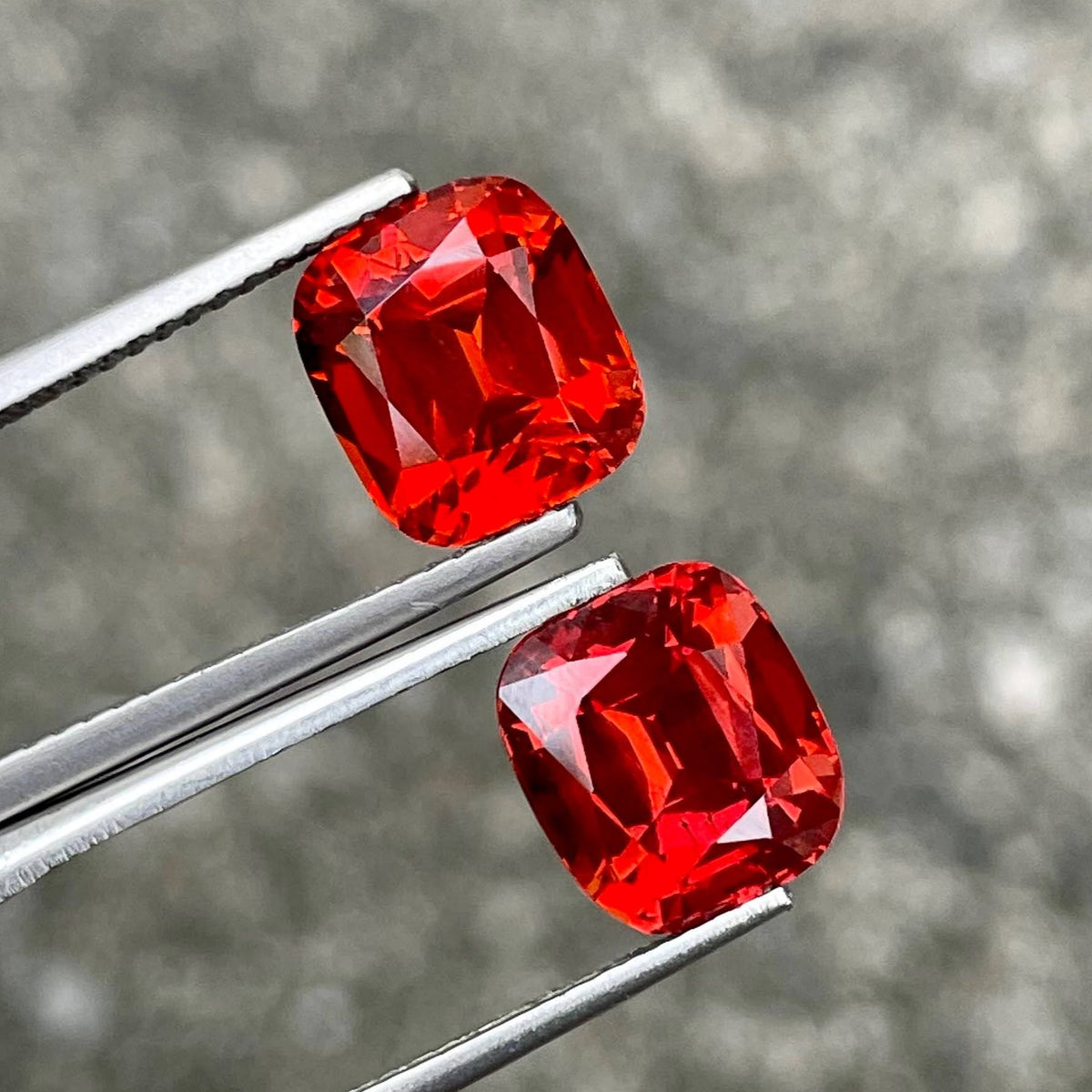 8.26 Carats Spessartite Garnet Pair