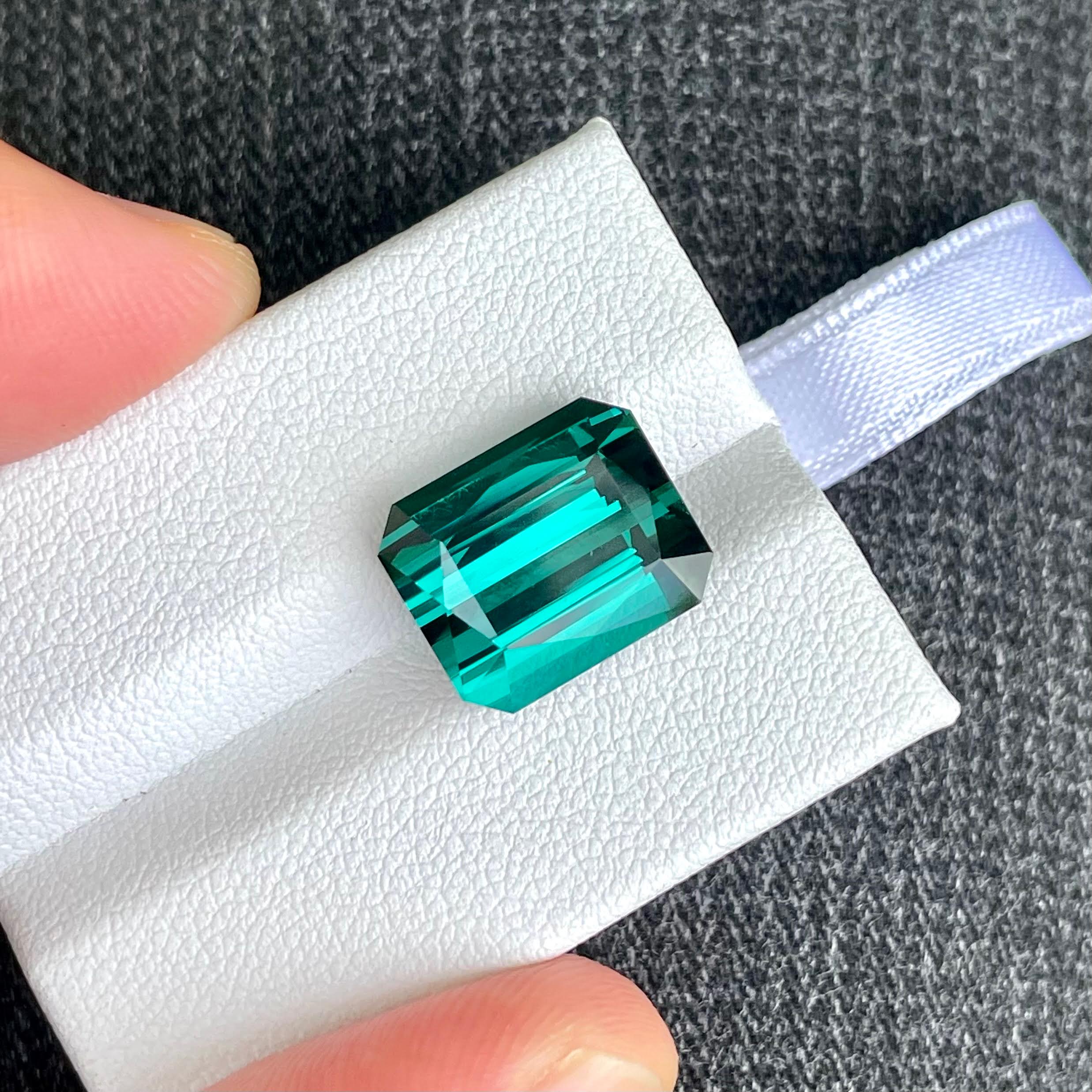 9.75 Carats Lagoon Blue Tourmaline Gem