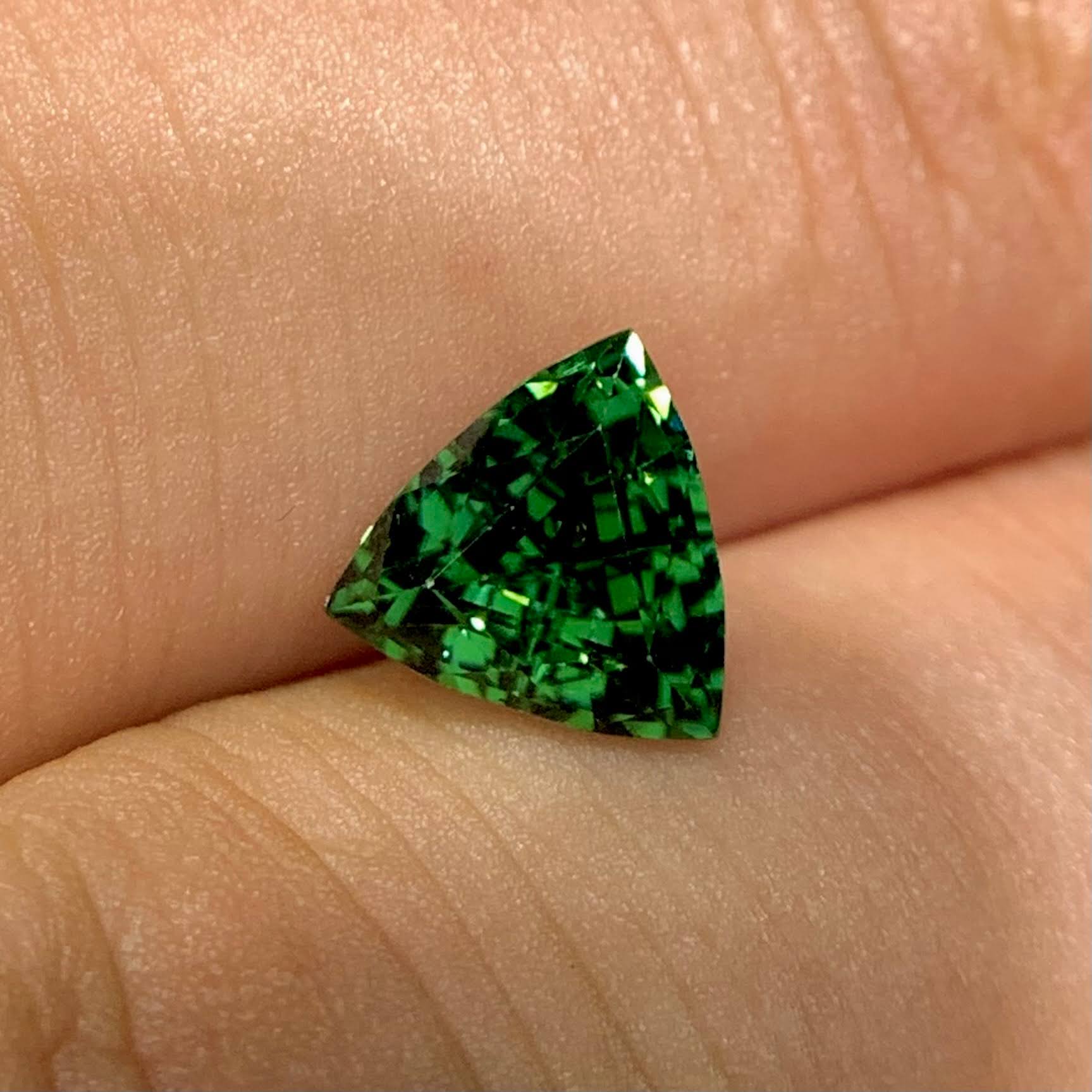 deep-mint-green-tourmaline-1-53ct-afghanistan
