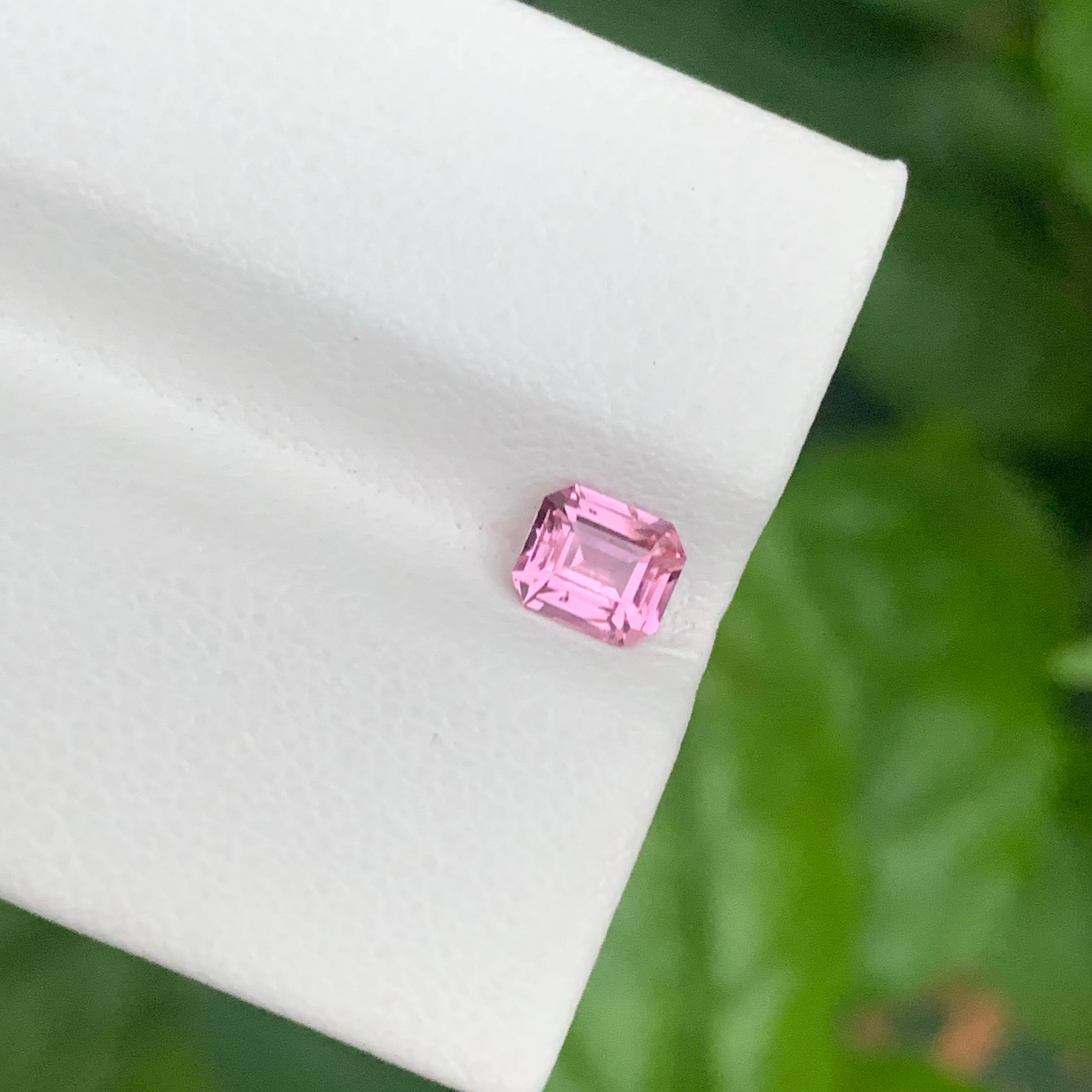 0.75 Carats Pink Spinel Stone Emerald