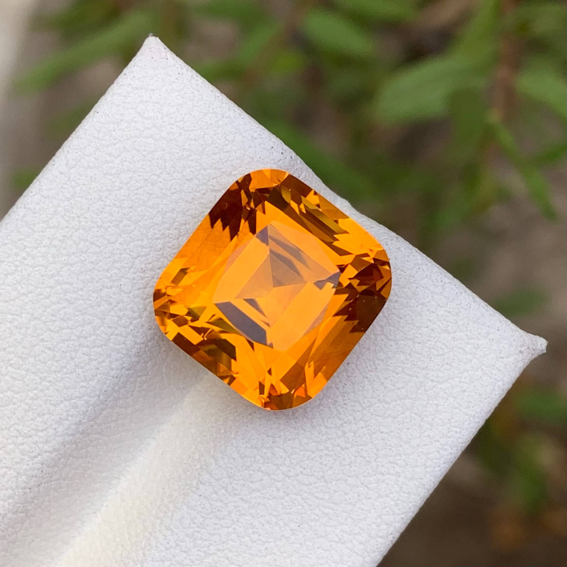 mandarina-citrine-9-41ct-brazil-cushion