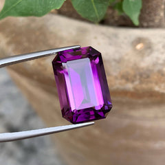 brazilian-amethyst-14-72ct-octagon