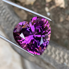28-37ct-heart-shape-amethyst-brazilian-faceted