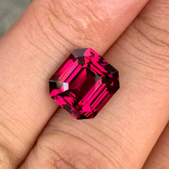 pinkish-red-garnet-8-05ct-tanzania