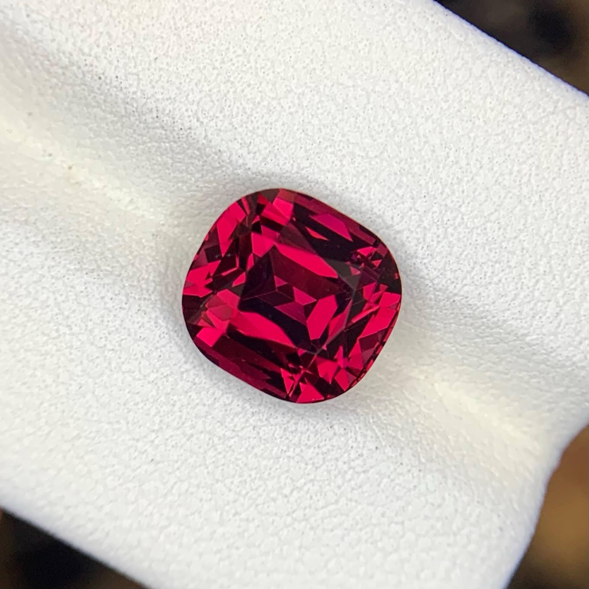 6-80ct-natural-brownish-red-garnet-tanzania-cushion