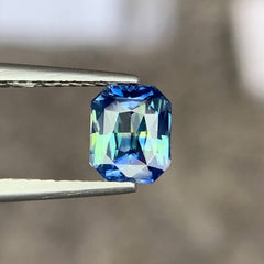 1.0ct Unheated Bi-Color Sapphire Radiant 