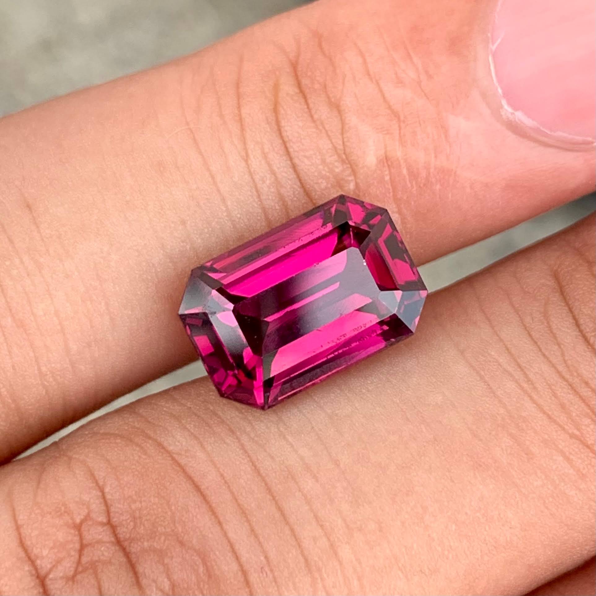 7.47Ct Rose Pink Garnet