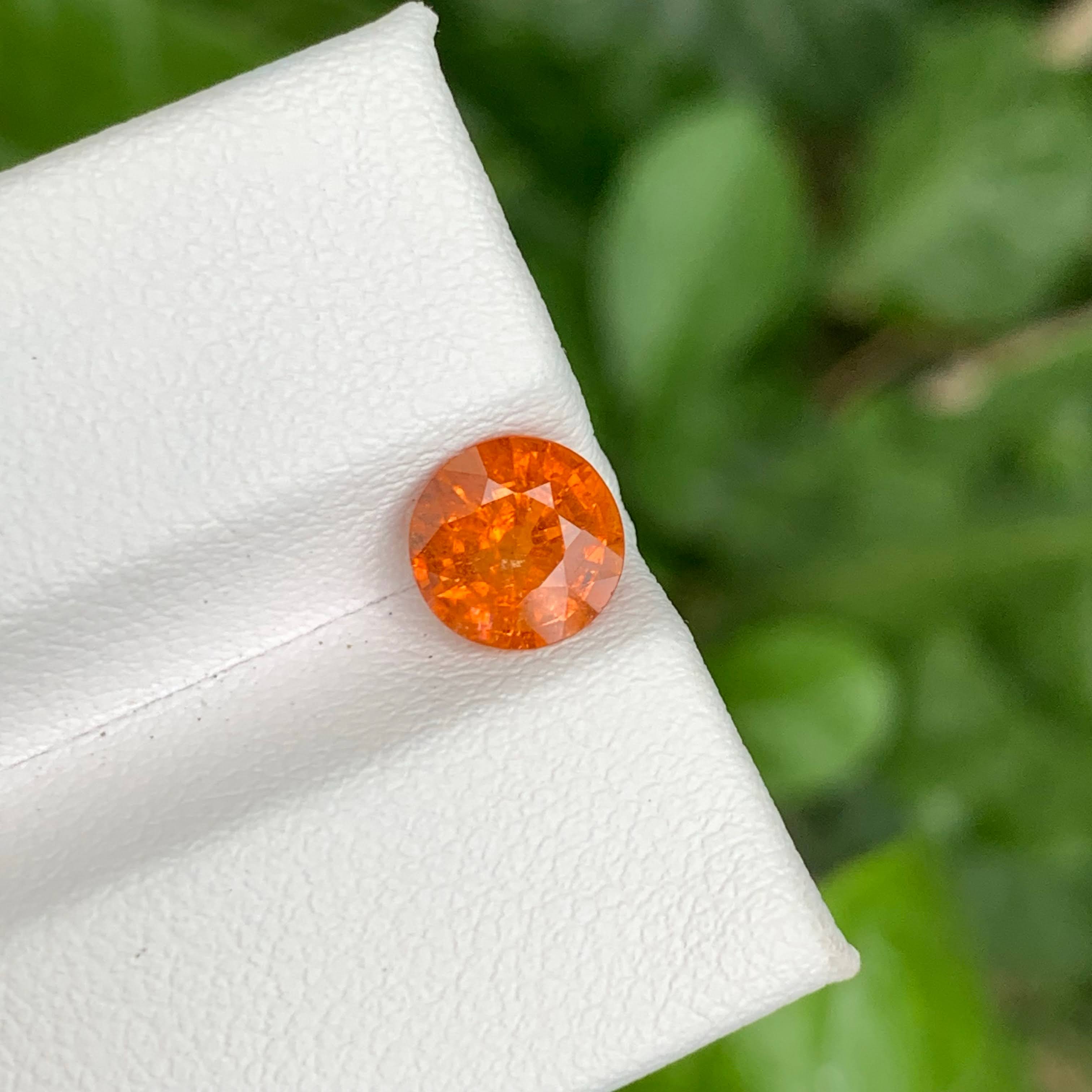 1.60 Carats Round Fanta Garnet