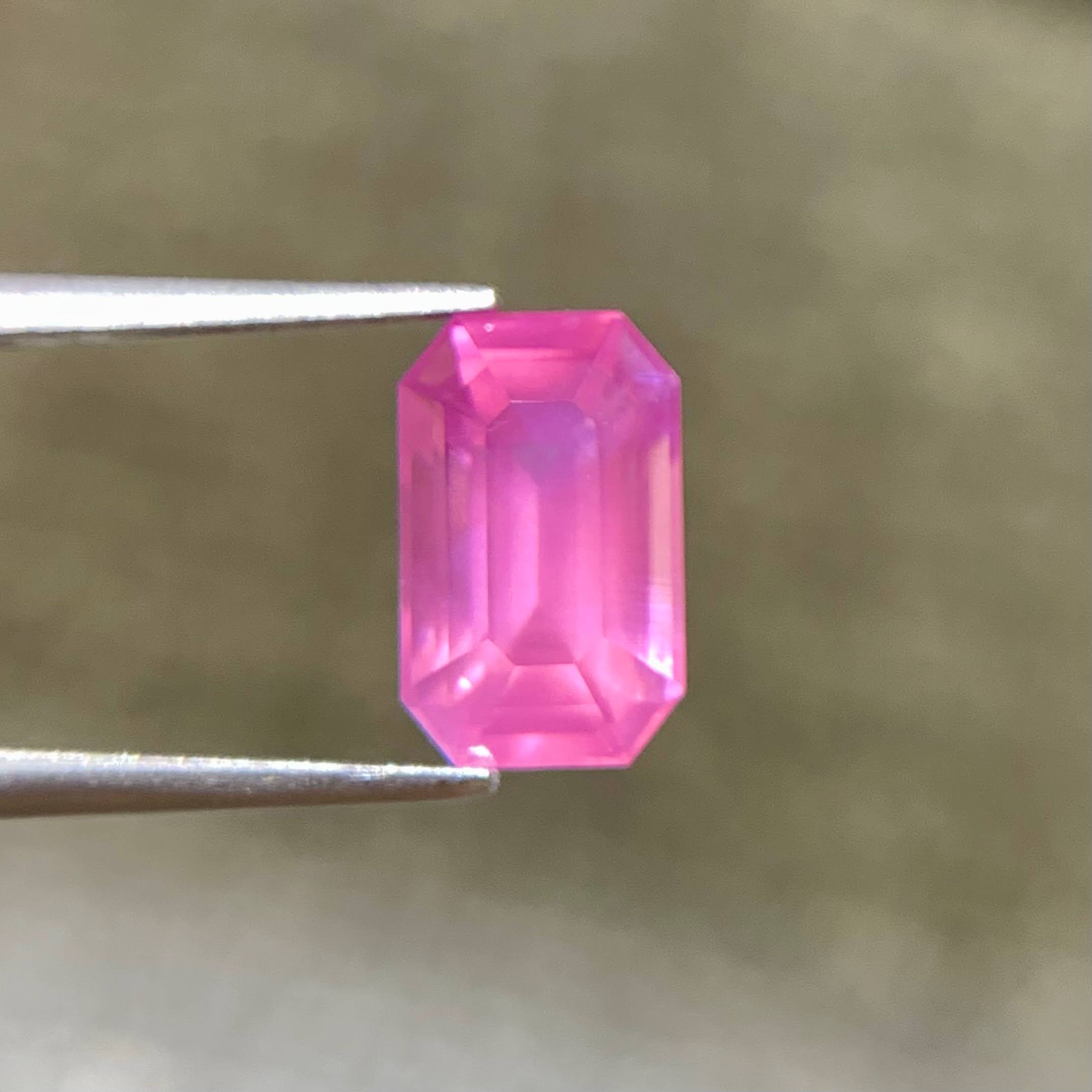 natural-opalescent-mahenge-spinel-3-18ct-tanzania-octagon-emerald-cut