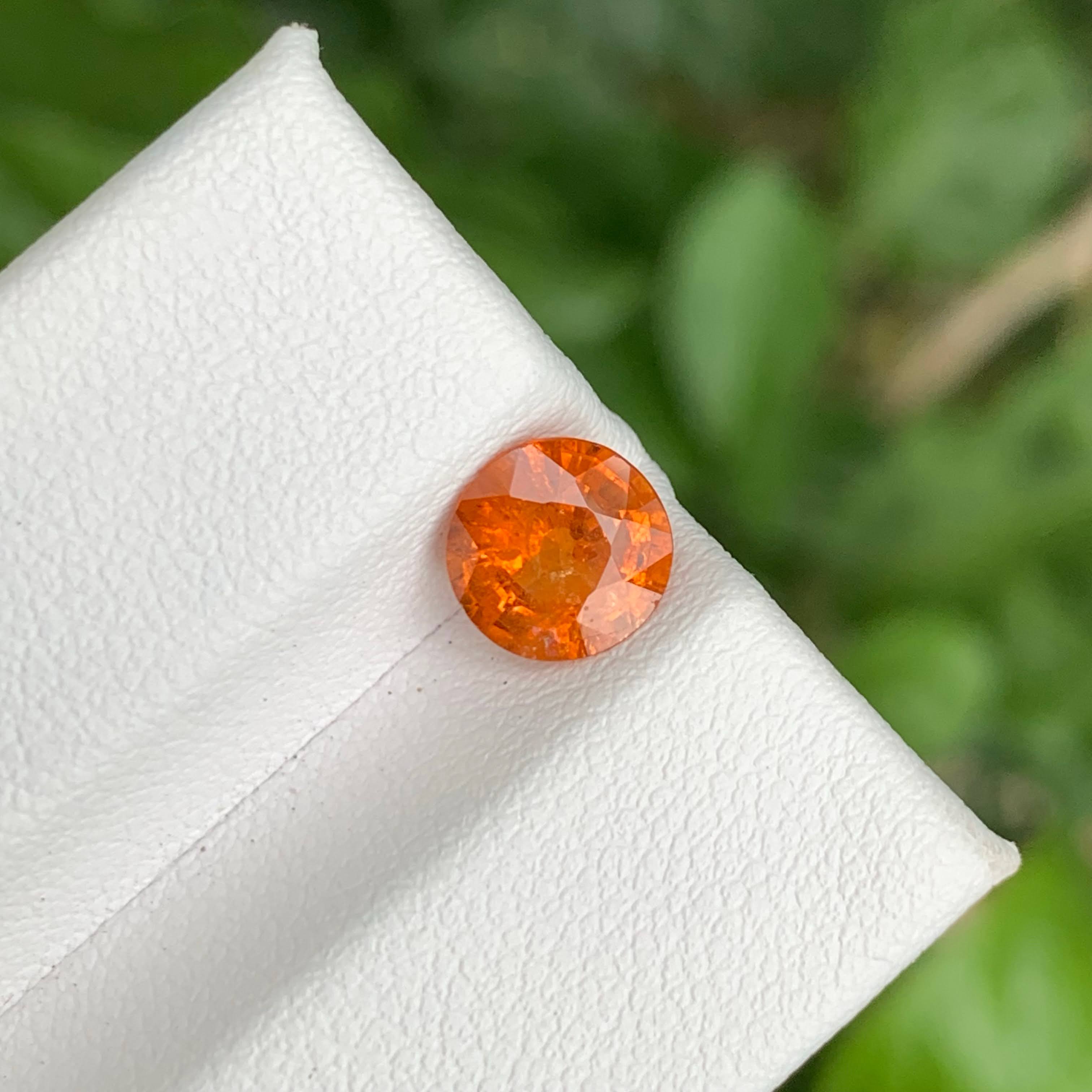 1.60 Carats Round Fanta Garnet