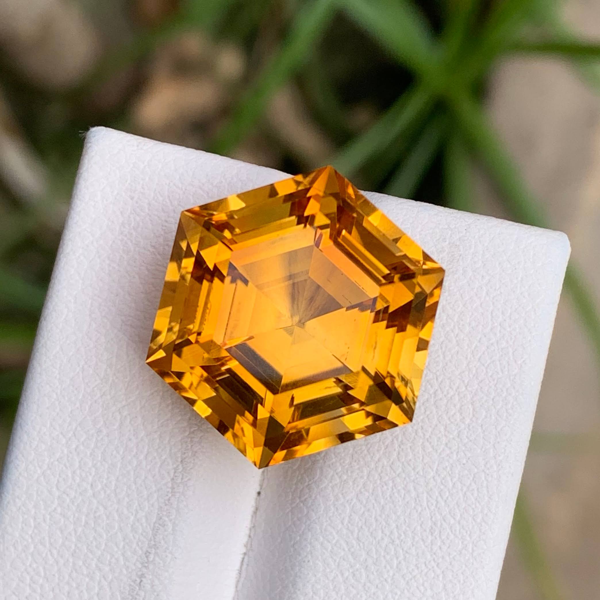 18.57Ct Natural Citrine | Loupe Clean Hexagon Gem