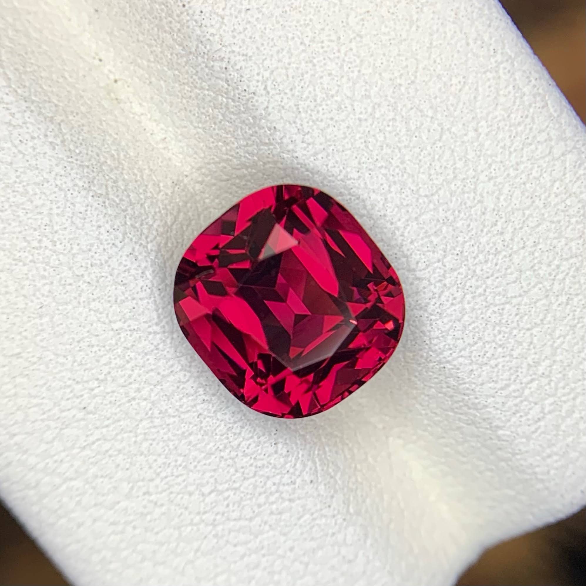 6-80ct-natural-brownish-red-garnet-tanzania-cushion