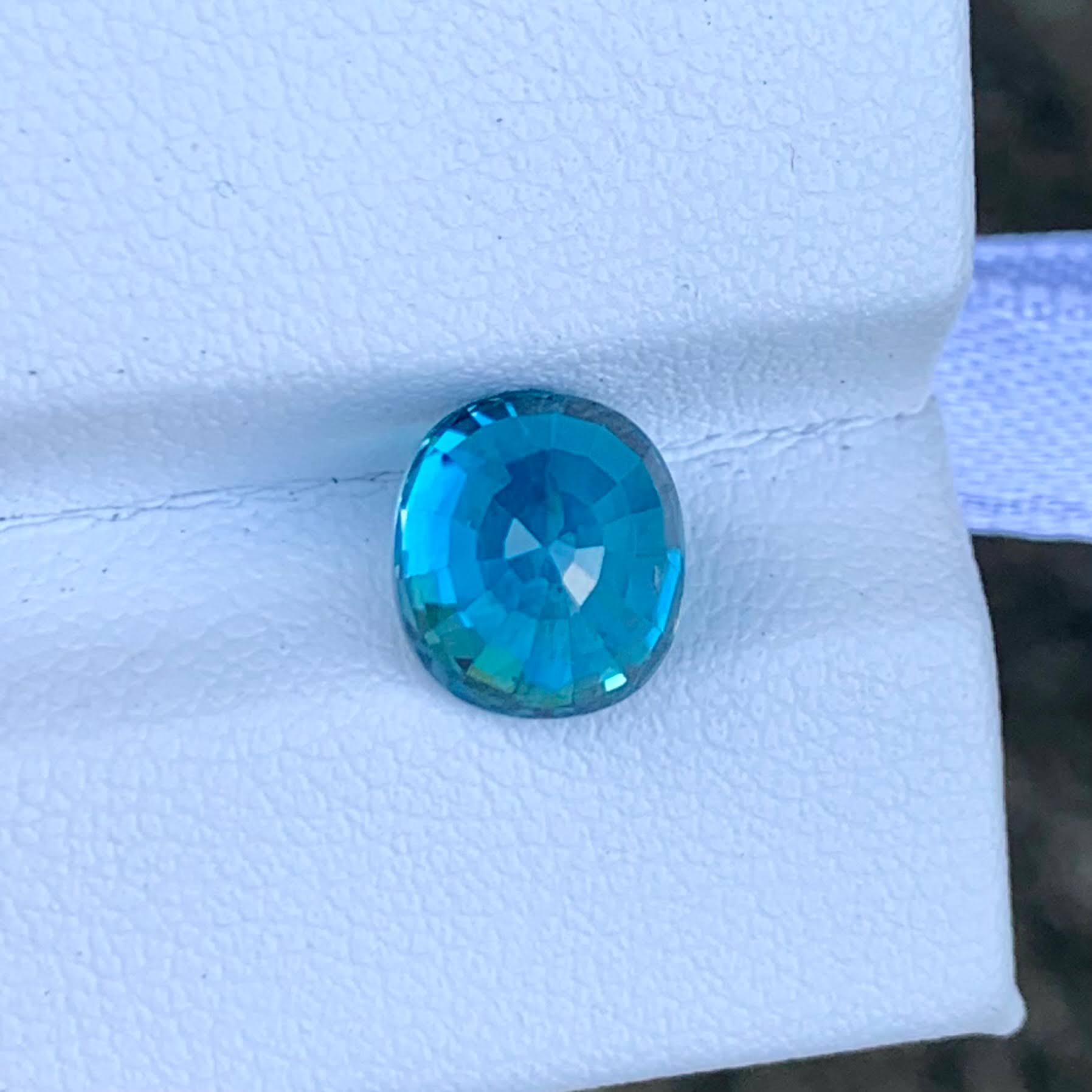 4-51-carats-neon-blue-zircon-cushion-brilliant-cut-cambodia