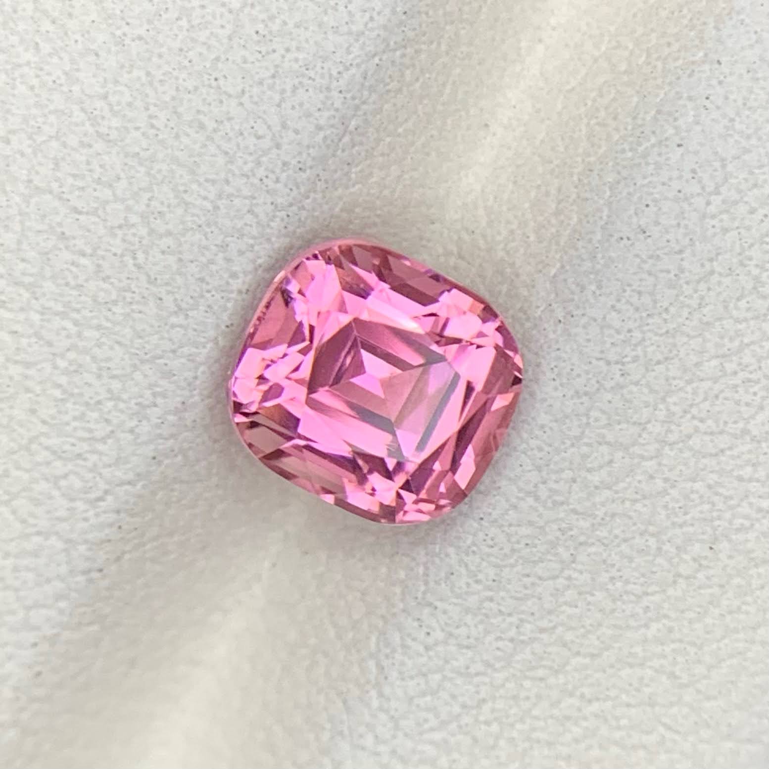 afghan-bubblegum-tourmaline-2-45ct