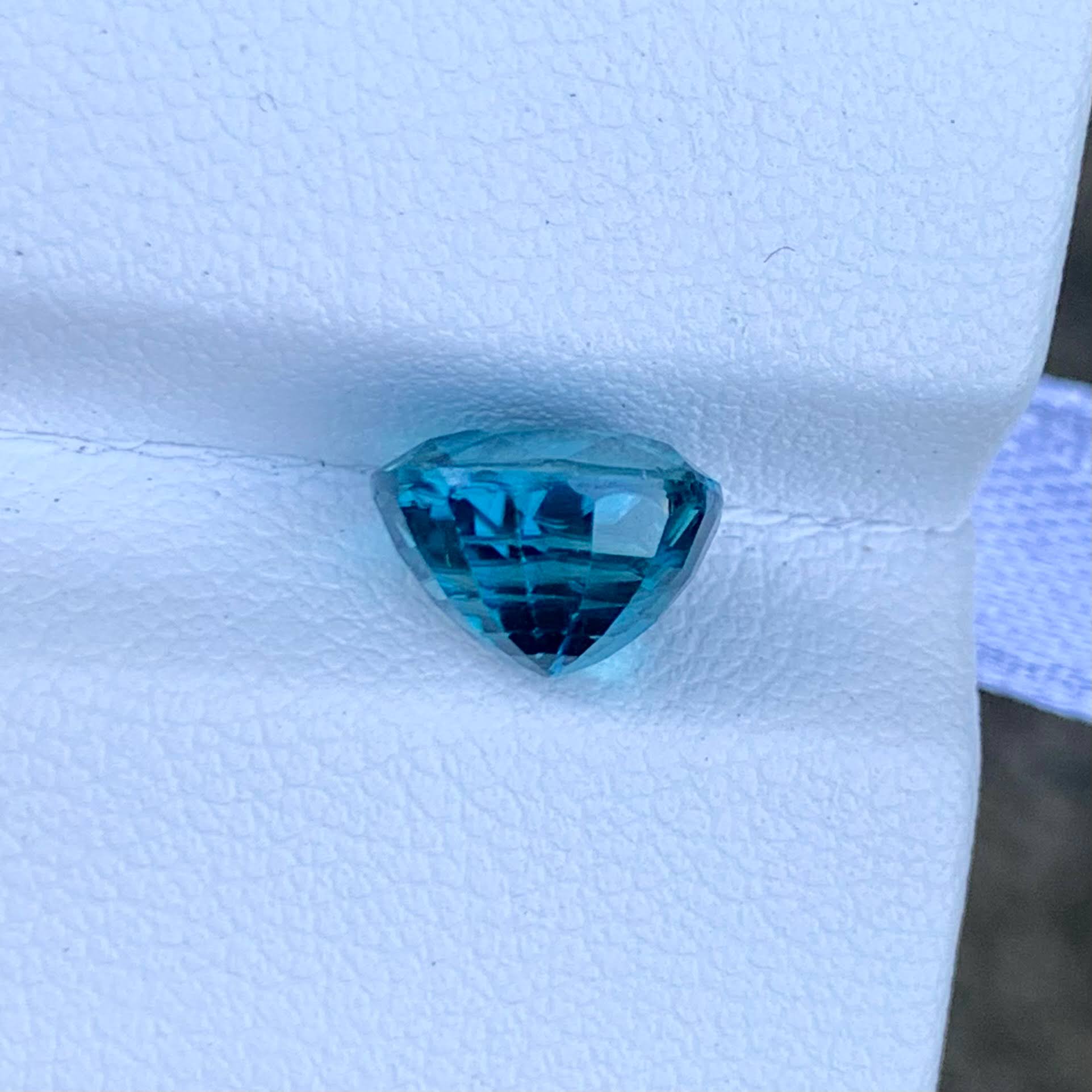4-51-carats-neon-blue-zircon-cushion-brilliant-cut-cambodia