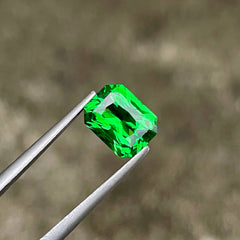 2.09 Carats Tsavorite Garnet
