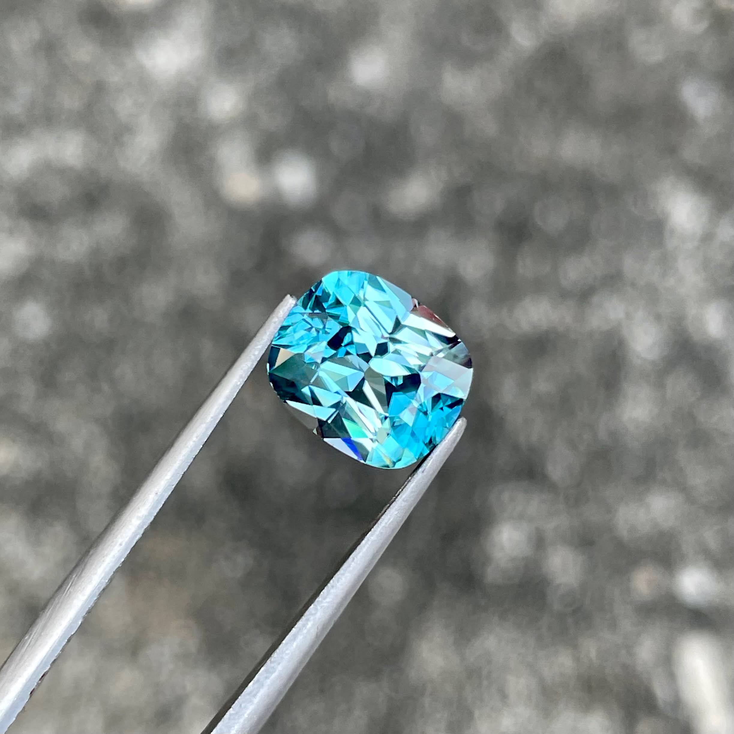 4.65 Carats Blue Cushion Zircon Stone