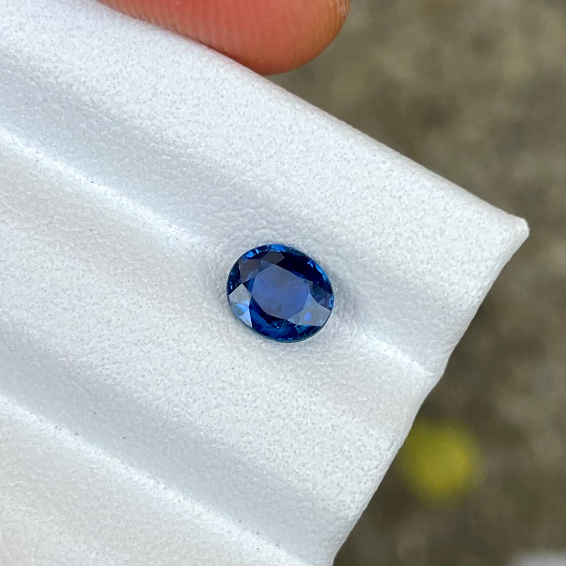 0.78 Carats Loose Sapphire Oval Stone