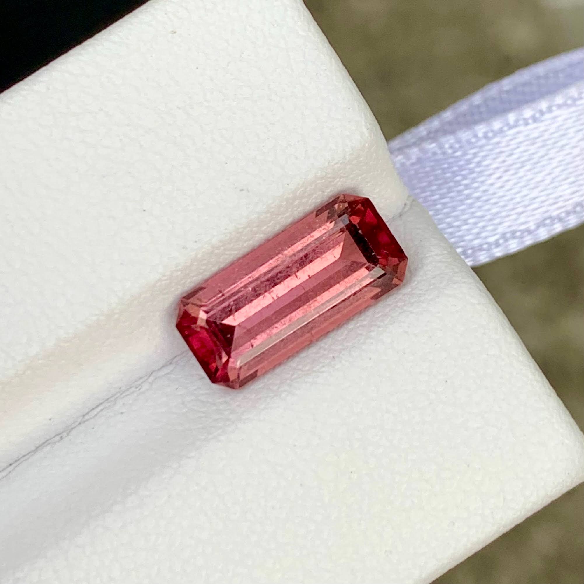 2-88-carats-peach-red-tourmaline-emerald-cut-african-gemstone
