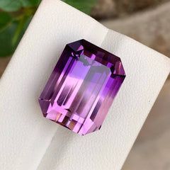 22.93Ct Bi-Color Purple Amethyst
