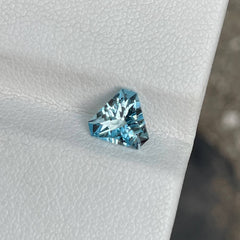 0.90 Carats Blue Aquamarine Stone